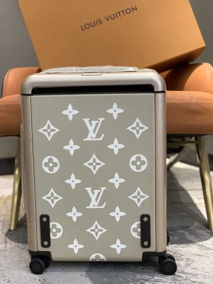 Vuitton Louis Suitcase 65200 EyeCatching 0701